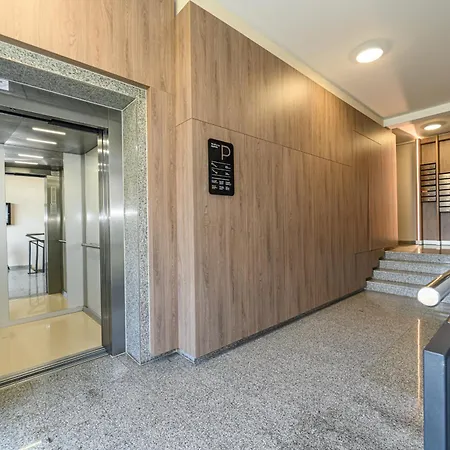 Coresi Studio 37-3